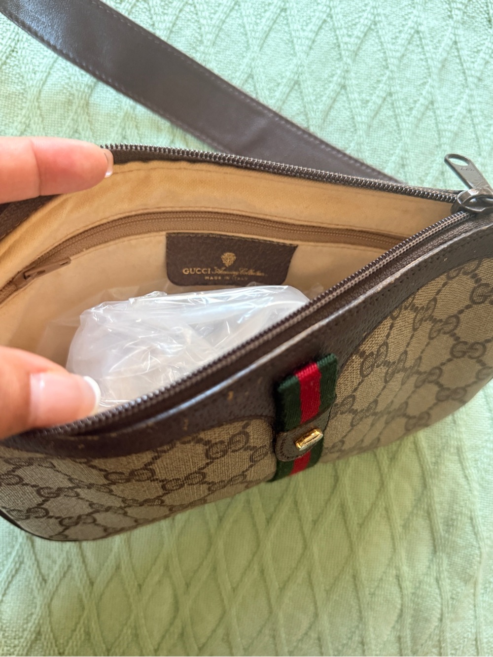 Gucci Brown GG Canvas Shoulder Bag with Green-Red Stripe - Picture 5 of 9